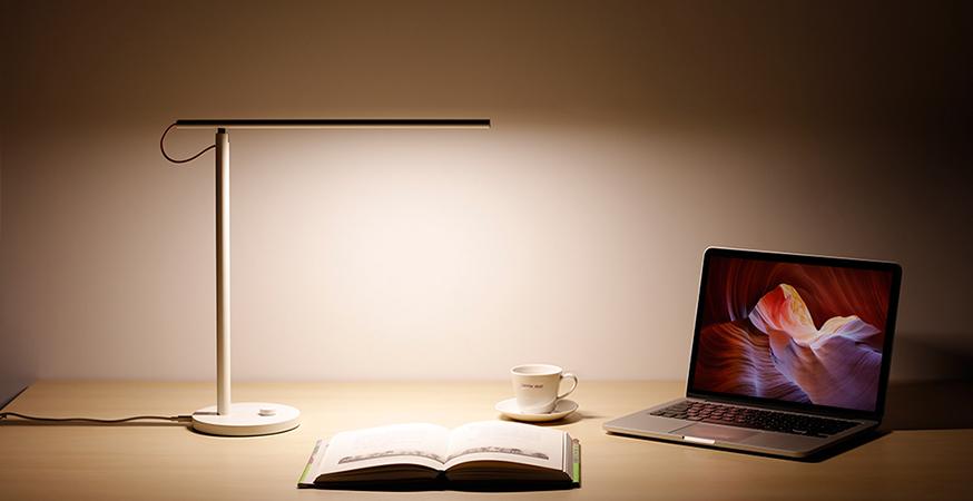 XIAOMI Mi LED Desk Lamp