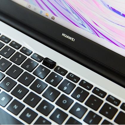 HUAWEI Matebook D15 FHD AMD Ryzen 5-3500/ 8GB/ 256GB SSD