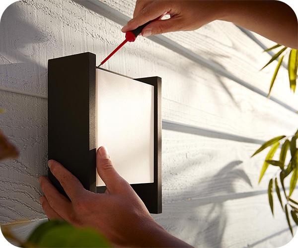 PHILIPS Hue White Fuzo