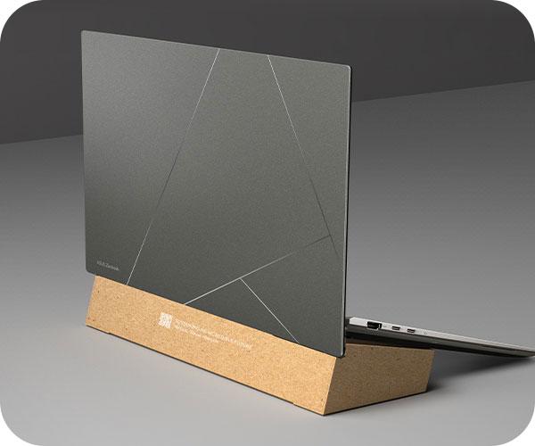 ASUS Zenbook S 13 OLED camera