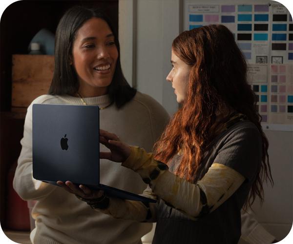 MacBook Air επεξεργαστής M3 τεχνολογία Wi-Fi 6E