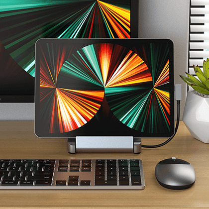4-position SATECHI Support & Hub for Tablet