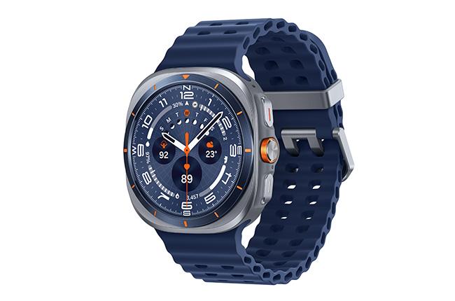 SAMSUNG Galaxy Watch Ultra 2025