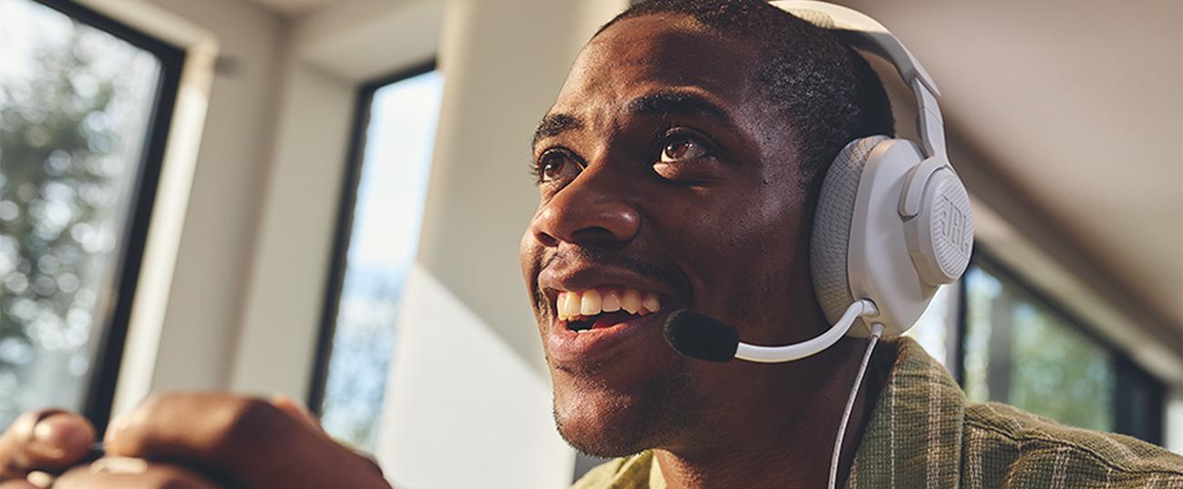 Gaming Headset JBL Quantum 100M2